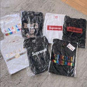 T-shirt 2x .. $13 each